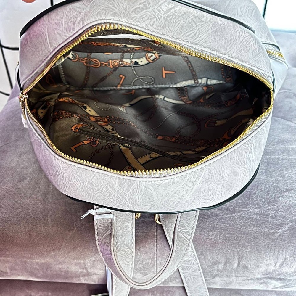 LA TERRE Lavender Mini Vegan Leather Backpack NWT | Chic City Bag - Picture 4 of 4